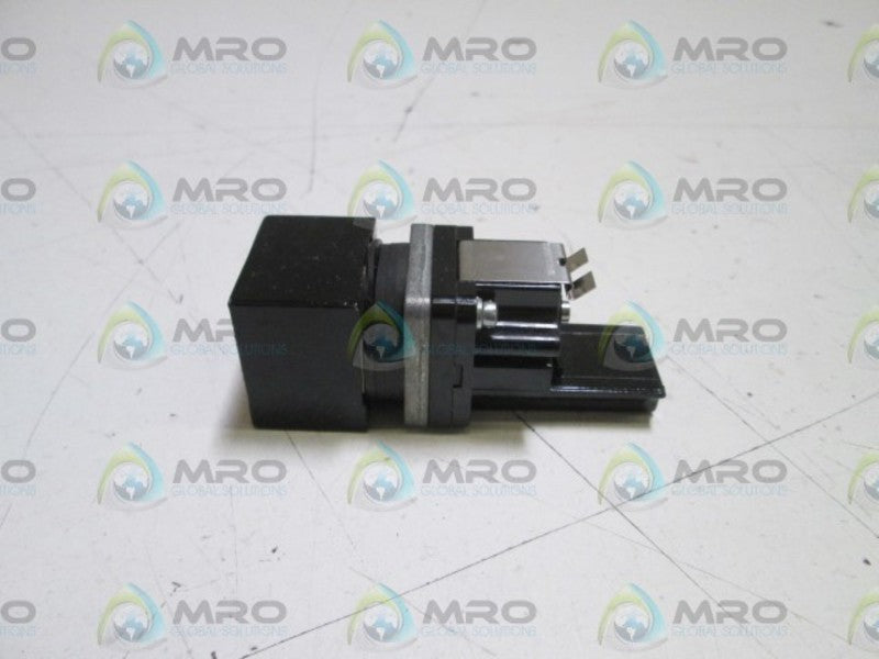 SENSASYS PUSHBUTTON  PMP33R8 NSMP
