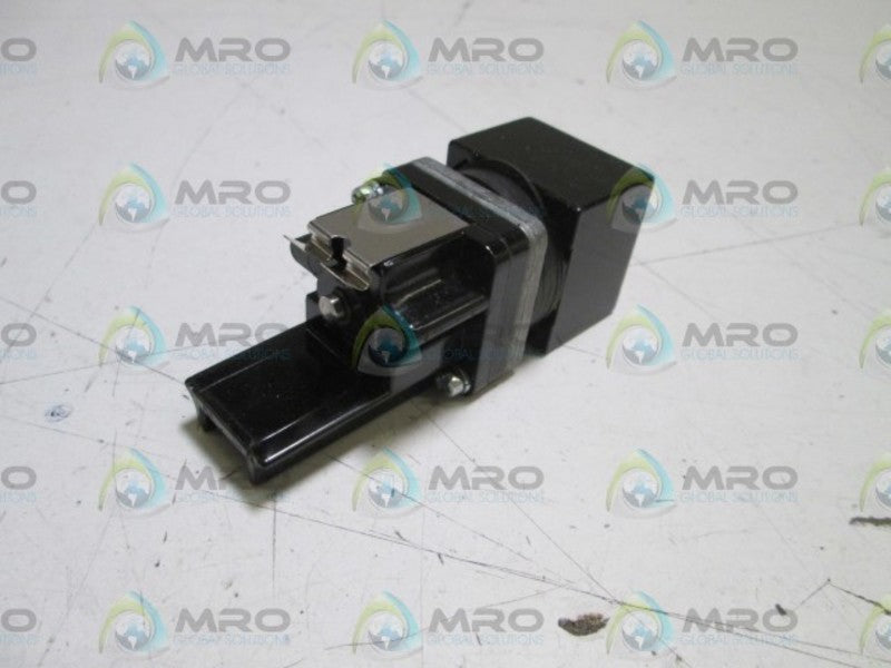 SENSASYS PUSHBUTTON  PMP33R8 NSMP
