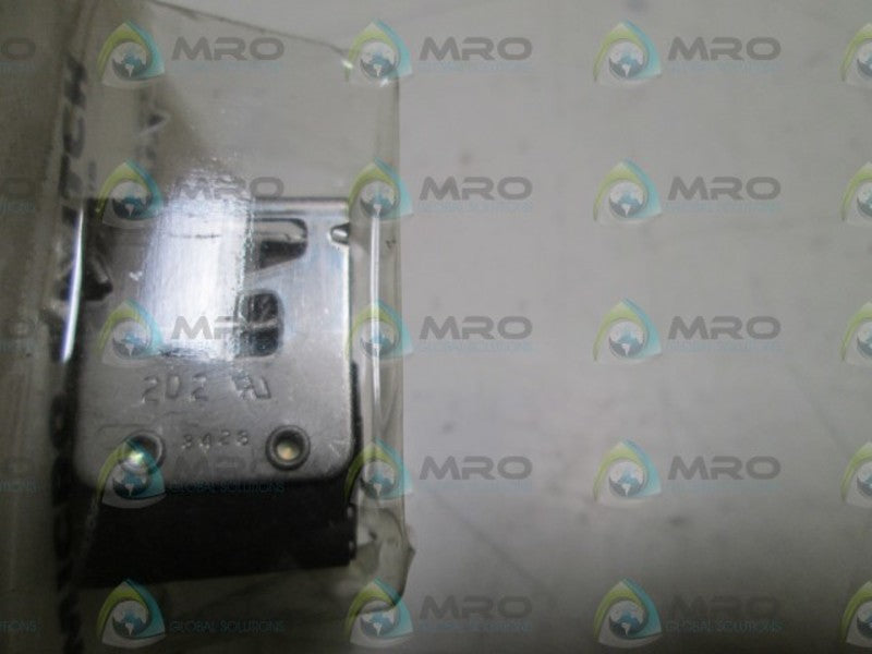 MICRO SWITCH SWITCH MODULE 2D2 ORIGINAL PACKAGE