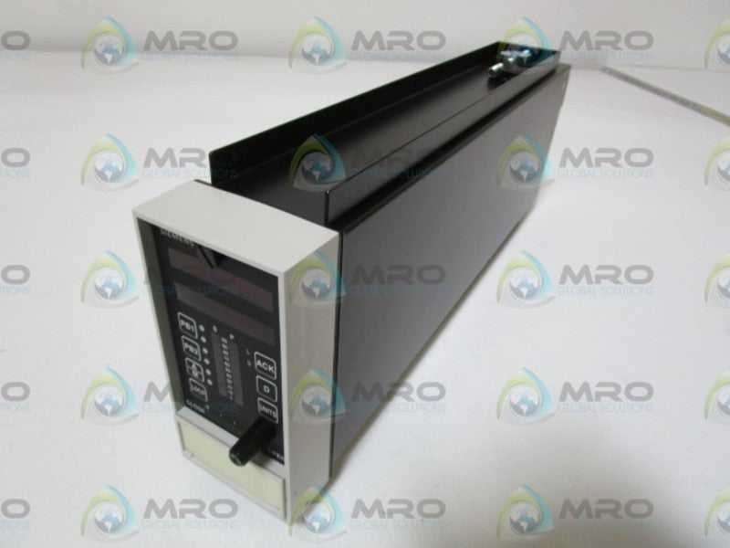 SIEMENS CONTROLLER 352PBA21ANNNNAW NSNP