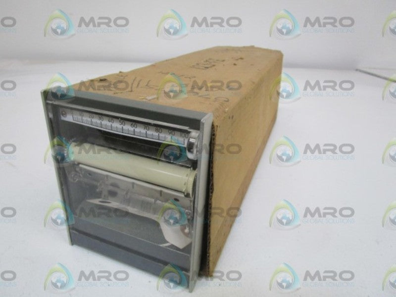 FOXBORO RECORDER 123-FE (AS PICTURED) NSNP