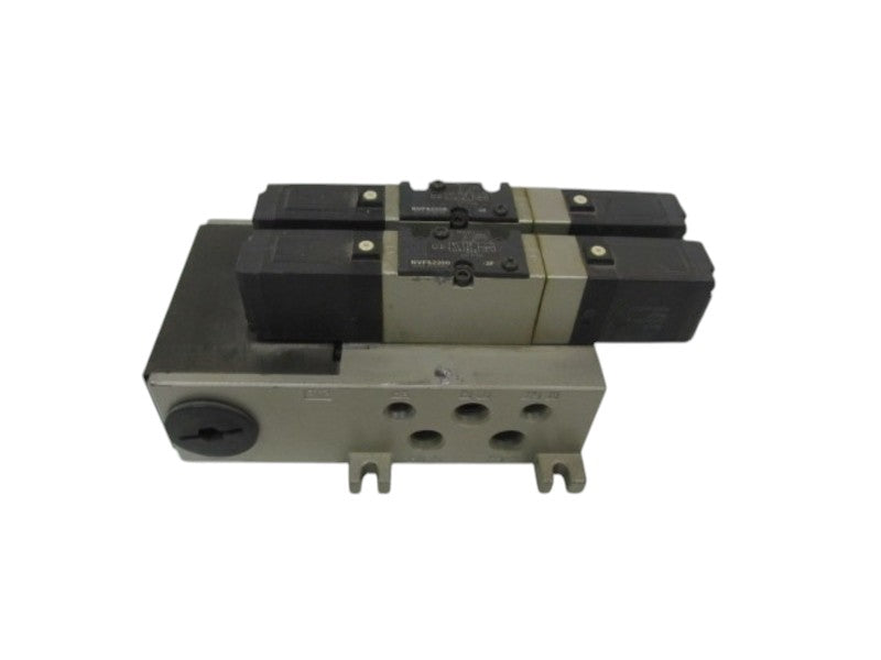 LOT OF 2 SMC VALVE W/ MANIFOLD NVFS2200 NSNP