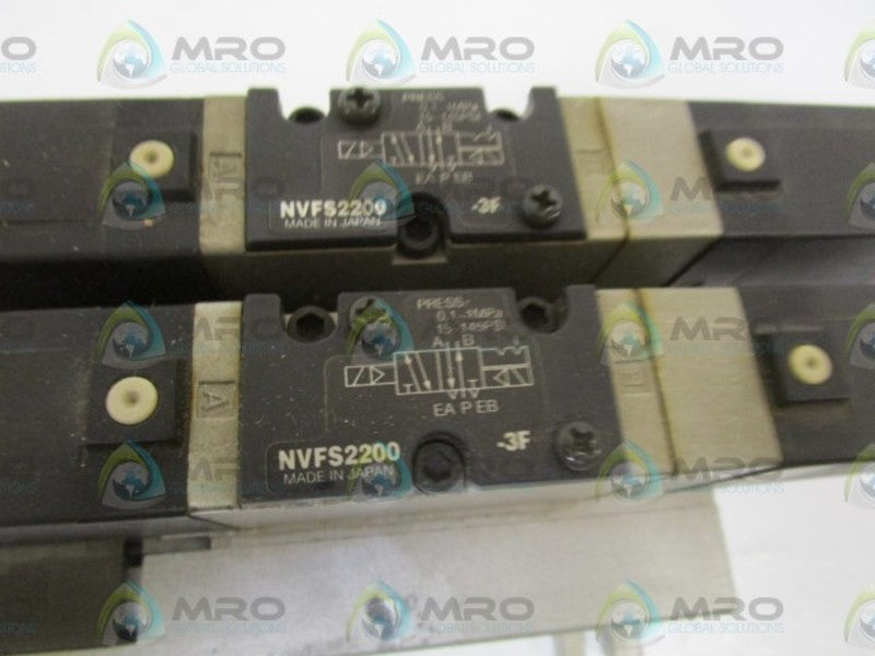 LOT OF 2 SMC VALVE W/ MANIFOLD NVFS2200 NSNP