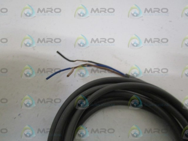 OMRON E2E-X5MF1 (MISSING ACCESSORIES) NSNP