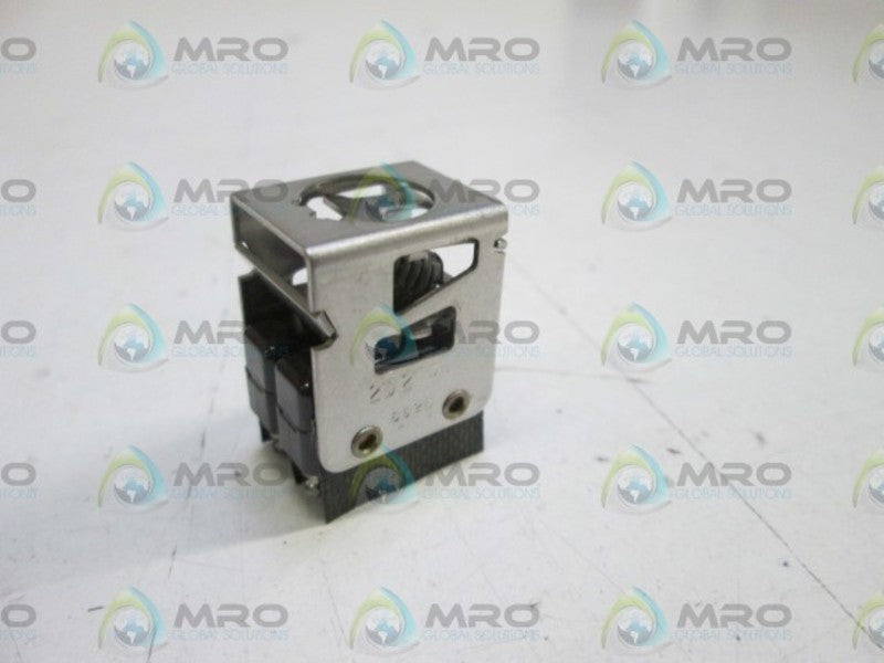 MICRO SWITCH SWITCH MODULE 2D2 NSNP