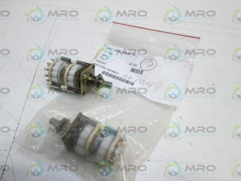 LOT OF 2 SELECTOR SWITCH 22 NSNP