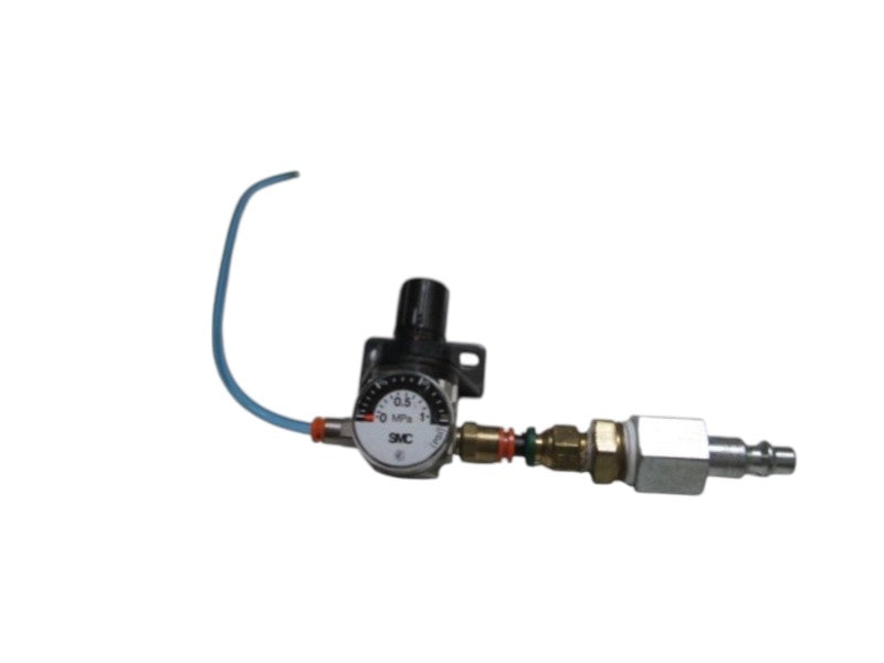 SMC REGULATOR AR10-M5B (AS PICTURED) UNMP