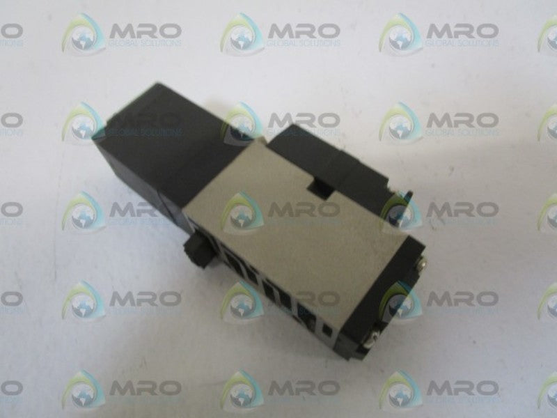 SMC NVFS2100-3FZC SOLENOID VALVE UNMP