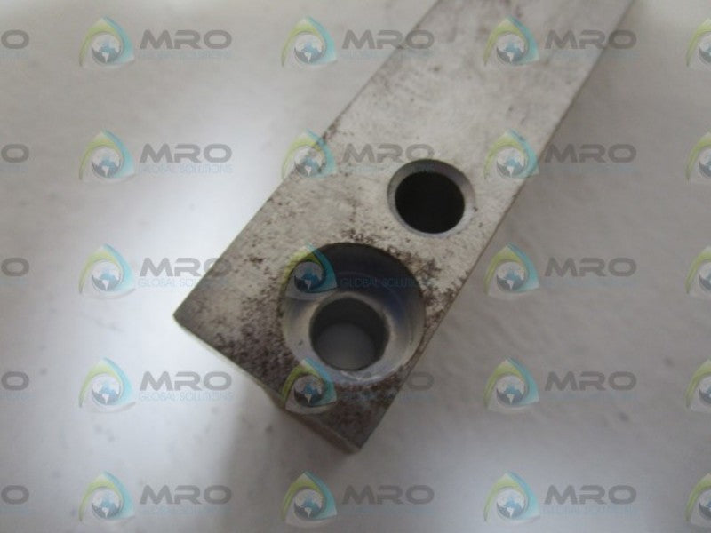 LOT OF 8 REPLACEMENT PART 5002113 UNMP
