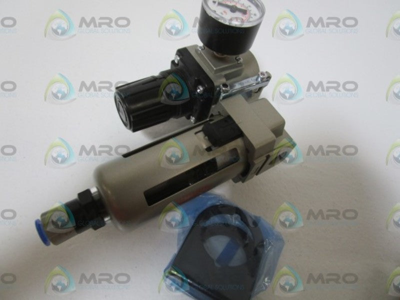 SMC FILTER/REGULATOR AC30B-03CG-R NSNP