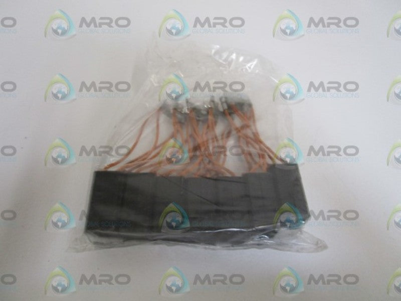 LOT OF 7 CARBON BRUSH PPM1BA NSNP IN BAG