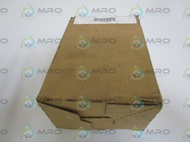 LOT OF 25 HALEX EMT SET SCREW COUPLING 3/4" 62807B NSFS