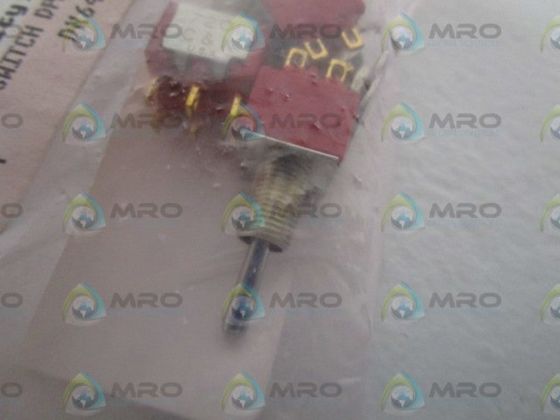 LOT OF 3 FARNELL SWITCH 151-169 NSNP IN BAG