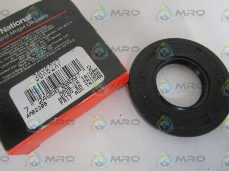LOT OF 7 NATIONAL OIL SEAL 30X62X7 NSMP