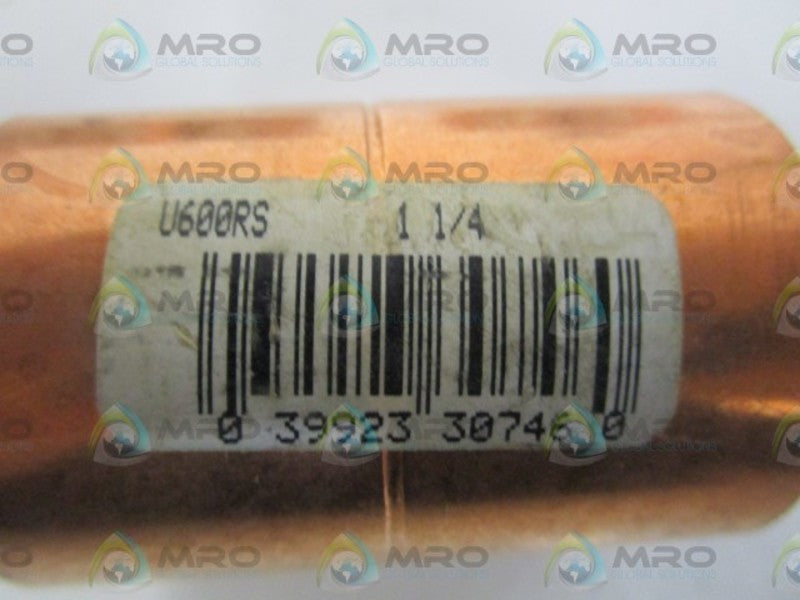 LOT OF 6 COUPLING  U600RS 1-1/4" NSNP