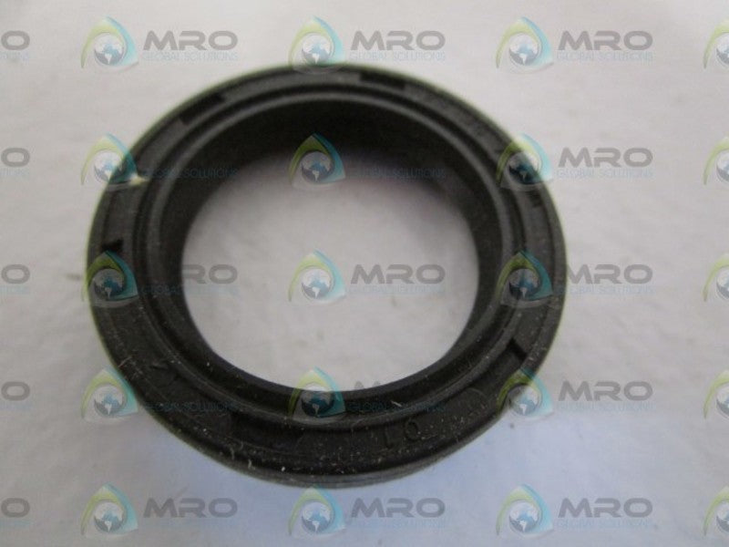 LOT OF 7 CHICAGO RAWHIDE OIL SEAL 9708 NSMP
