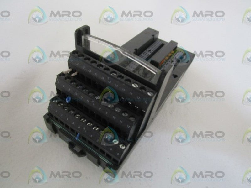 GE FANUC COMPACT I/O CARRIER BOX STYLE IC200CHS022J UNMP