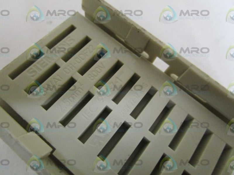 SIEMENS TERMINAL BLOCK 8WA1 011-0DF22 UNMP