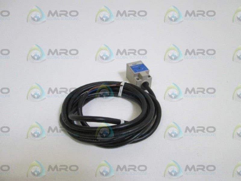 FUJI ELECTRIC PROXIMITY SWITCH PE-B7SF UNMP