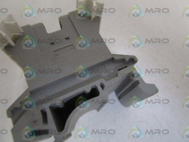 LOT OF 17 PHOENIX CONTACT TERMINAL BLOCK UK2,5N UNMP