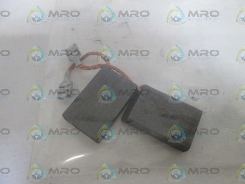 LOT OF 2 CARBON BRUSH W1012/0630 NSNP IN BAG