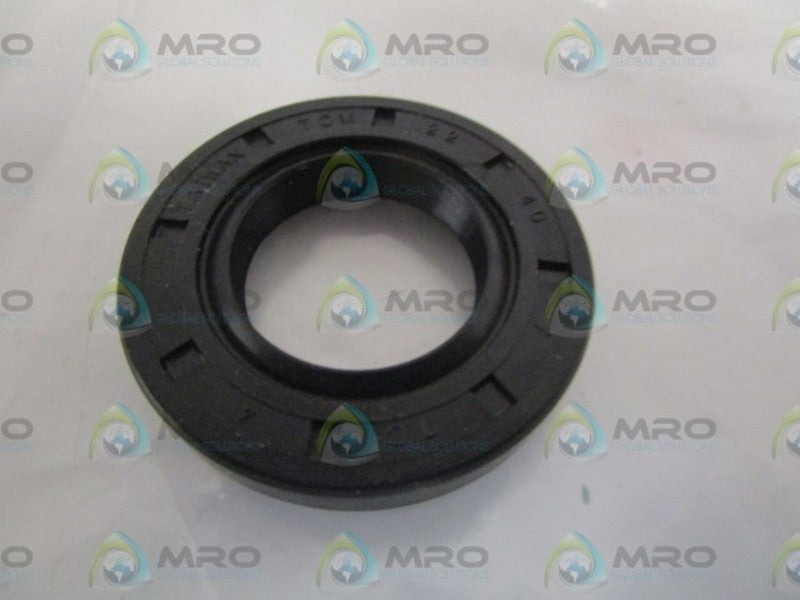 LOT OF 4 REAR COVER OIL SEAL FL55 1181000110 NSNP IN BAG