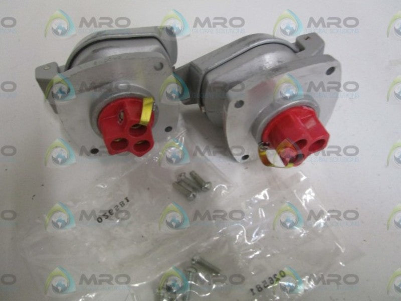LOT OF 2 CROUSE-HINDS 20AMP RECEPTACLE CPS14R NSMP
