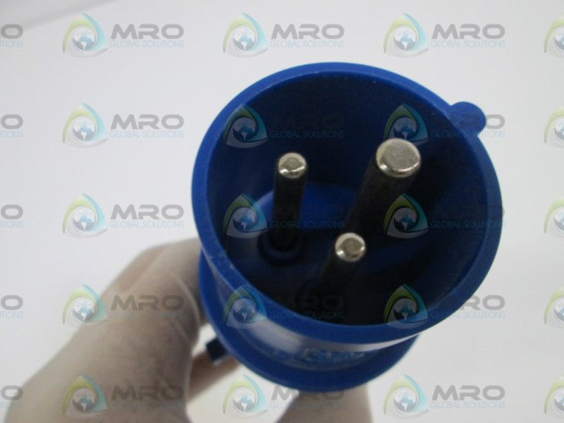 PCE PLUG (BLUE) TYPE 013 UNMP