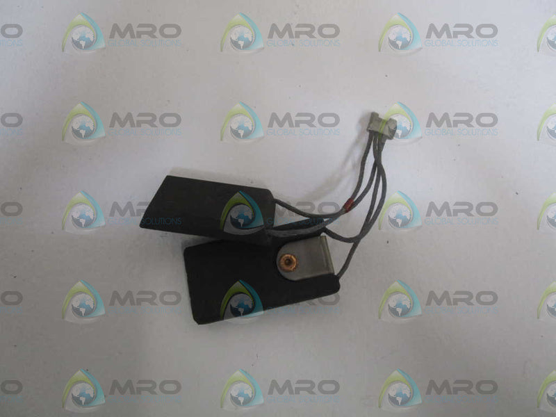 GENERAL ELECTRIC T563 CARBON BRUSH  NSNP