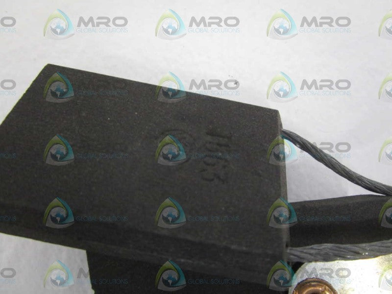 GENERAL ELECTRIC T563 CARBON BRUSH  NSNP