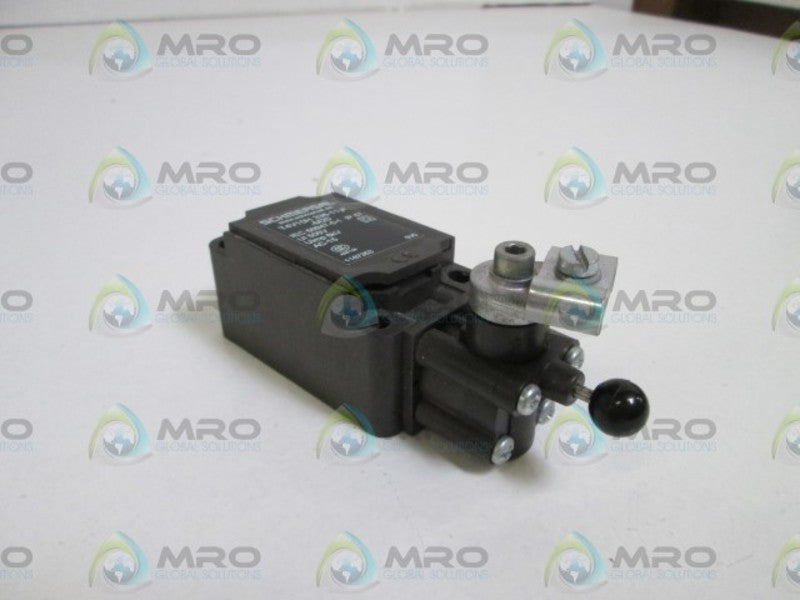 SCHMERSAL SAFETY SWITCH T4V10H 336-11yr-M20 UNMP