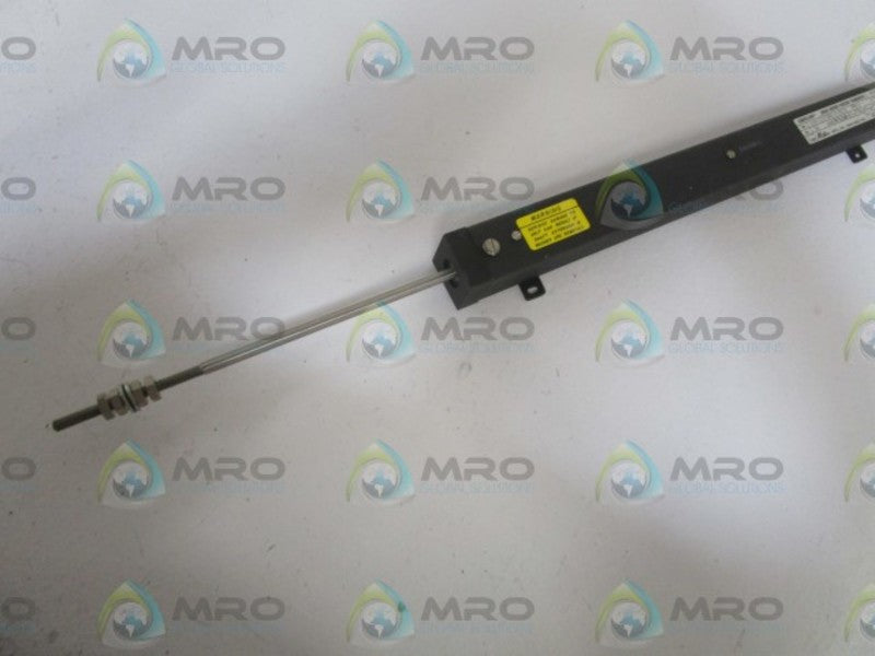 WATERS LFS-12/300-S-013 LINEAR MOTION POSITION TRANSDUCER NSNP