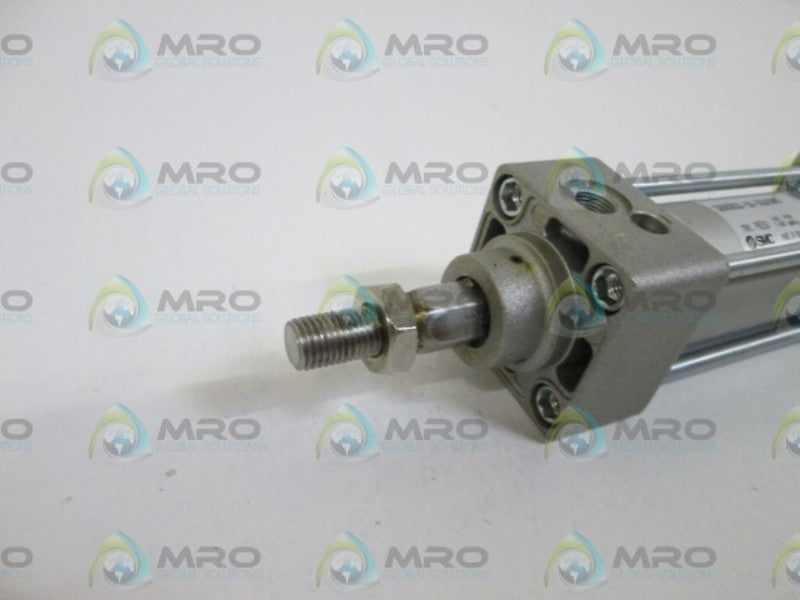 SMC CYLINDER DOUBLE ROD C95KDB32-50-DUJ01859 NSNP