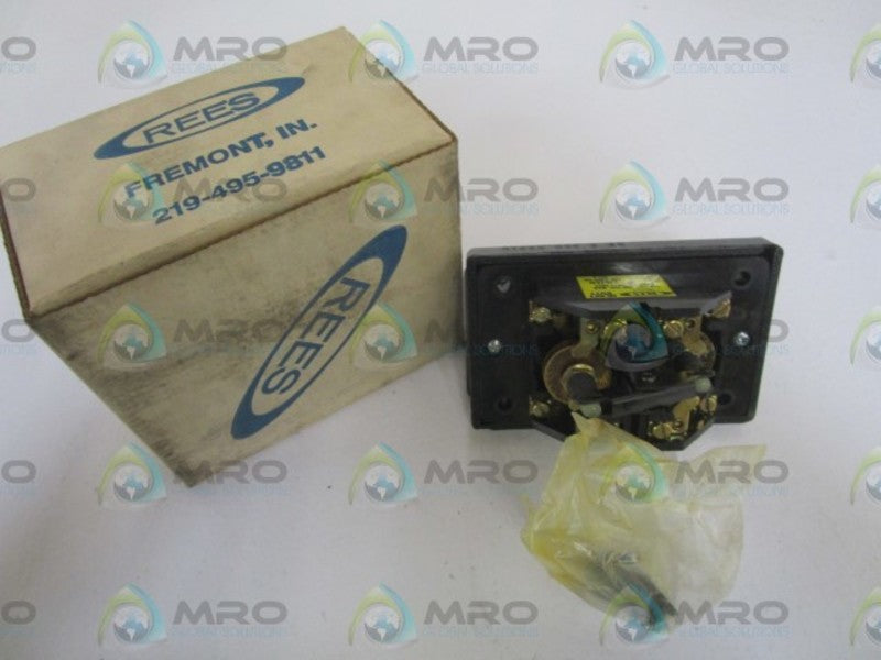 REES 01968-032 DOUBLE PLUNGER PUSHBUTTON  NSMP