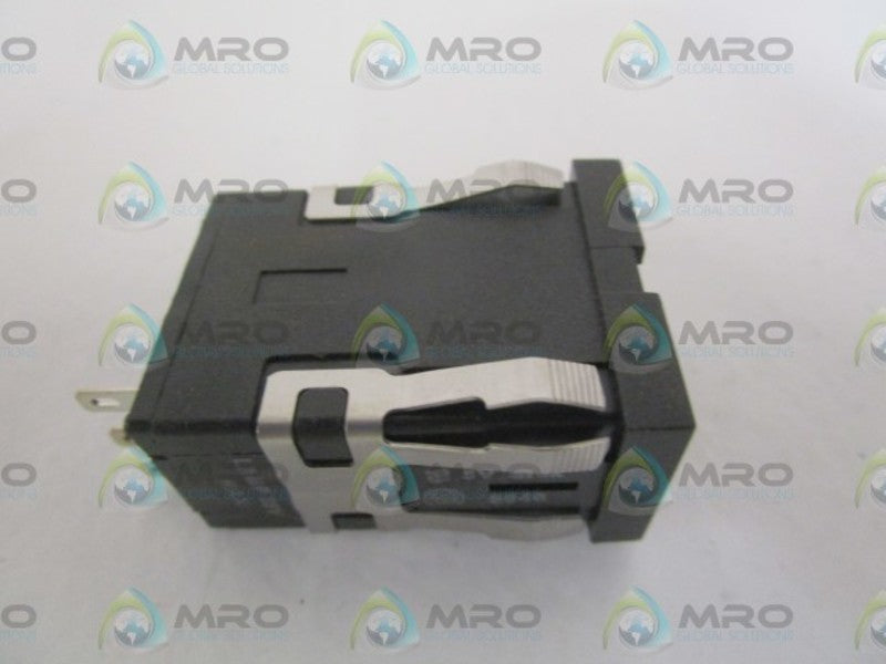 MICRO SWITCH AML11LBA2AA PUSHBUTTON SWITCH NSMP