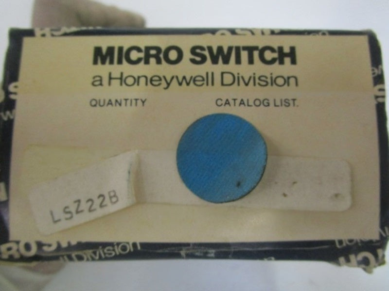 MICROSWITCH LSZ22B LIMIT SWITCH (AS PICTURED) NSMP