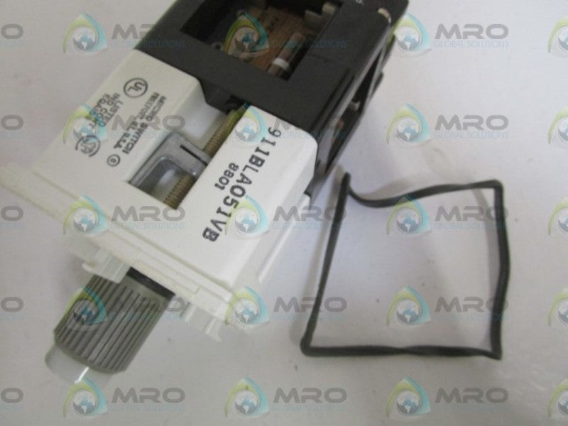 MICRO SWITCH 911BLA051VB SWITCH INDICATOR (AS PICTURED) NSMP