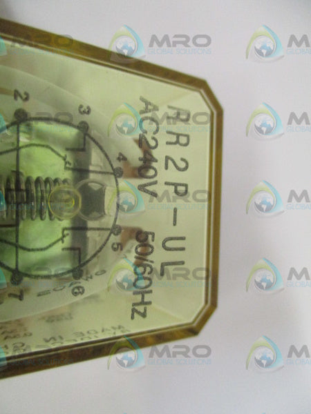 IDEC RR2P-UL RELAY 240VAC NSNP