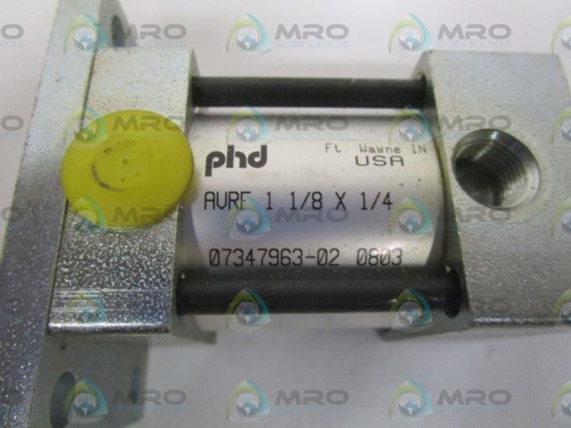 PHD AVRF 1-1/8 X 1/4 PNEUMATIC CYLINDER NSNP
