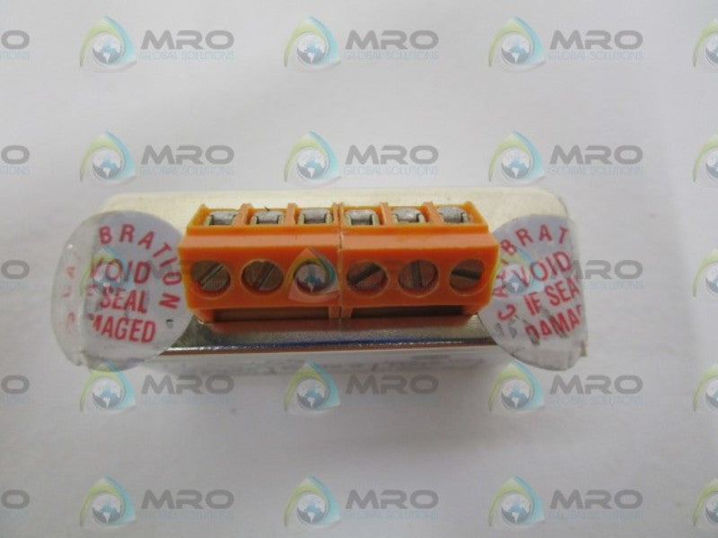 HYCAL CT-801-A 30/240F TEMPERATURE/HUMIDITY TRANSMITTER NSNP