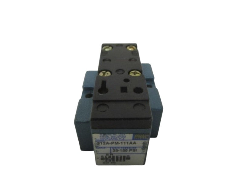 MAC 912A-PM-111AA SOLENOID VALVE (AS PICTURED) UNMP