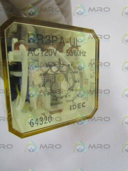 IDEC RR3PA-UL RELAY 120VAC NSMP