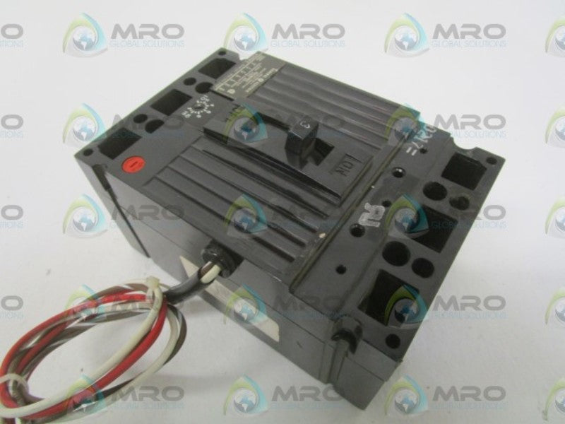 GENERAL ELECTRIC TEC36003 W/ 789A333P8 AUXILIARY SWITCH NSNP
