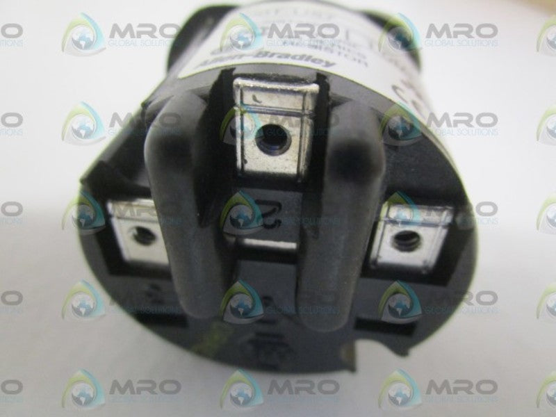 INDUSTRIAL SPARE PART 800T-U57 SER. Q POTENTIOMETER 1 MEGOHM  UNMP