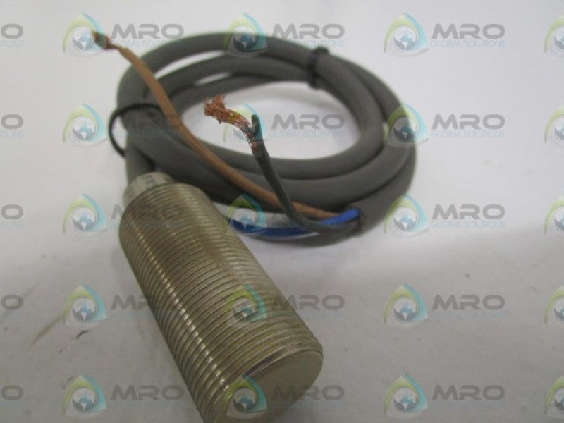 OMRON TL-X5C2-GE PROXIMITY SWITCH UNMP