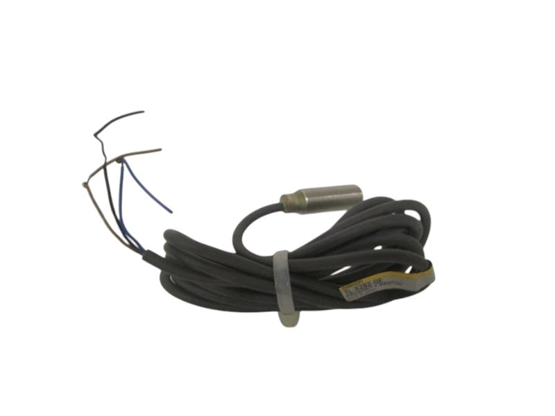 OMRON TL-X2B2-GE PROXIMITY SWITCH (AS PICTURED) NSNP