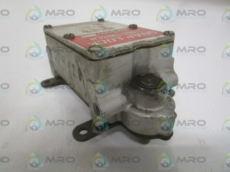 NAMCO EA170-51100 LIMIT SWITCH UNMP