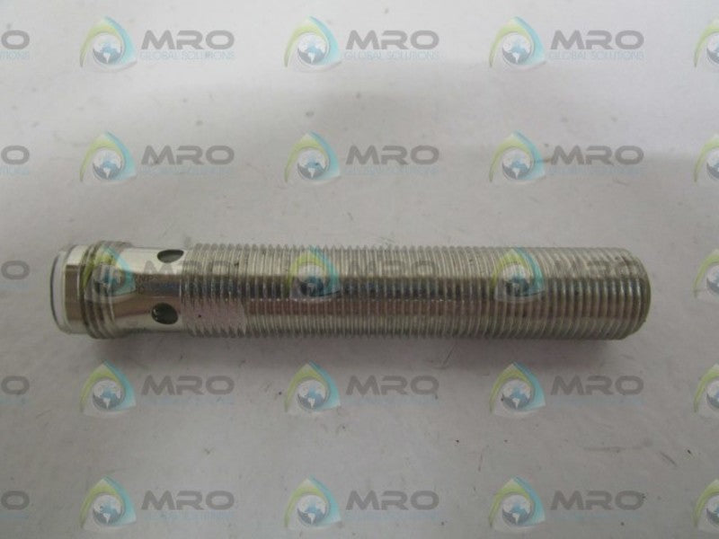 OMRON E2A-M12LS04-M1-B1 PROXIMITY SWITCH UNMP