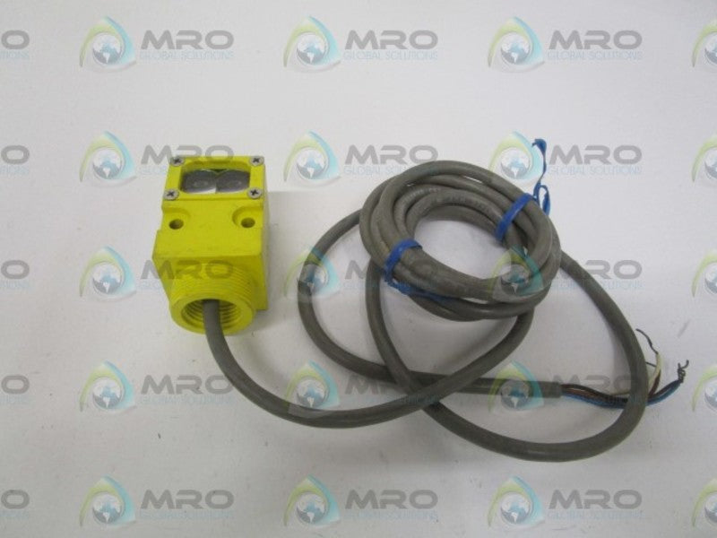 BANNER SM912D VALU-BEAM SENSOR  UNMP