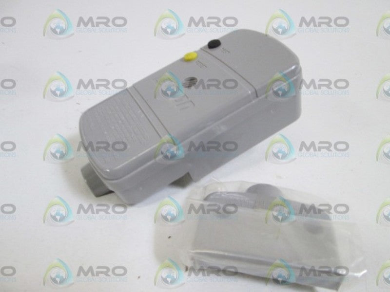 LEVITON RIGHT ANGLE PLUG IN (GRAY) 6593 NSMP